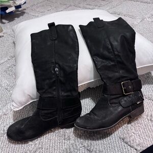 Black Knee-High Boots with Buckle